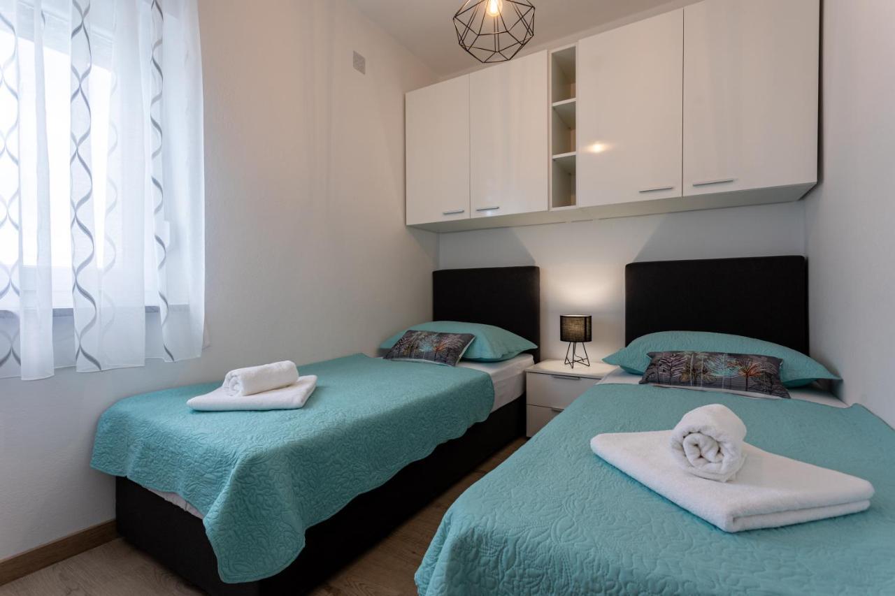Apartment Ivan Sveti Ivan Dobrinjski Экстерьер фото